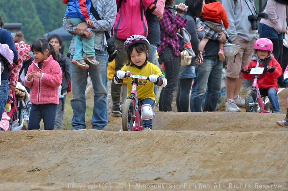 JOSF秩父ラウンドin秩父滝沢サイクルパークVOL23:2011 STRIDER CUP 第4戦 埼玉秩父ラウンド_b0065730_11211731.jpg
