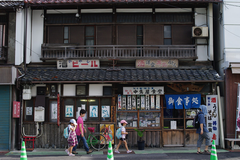 長浜をぶらぶら..._f0152550_22334614.jpg