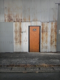 「木と鉄2 KITAWORKSの家具展」①_f0198684_1951386.jpg