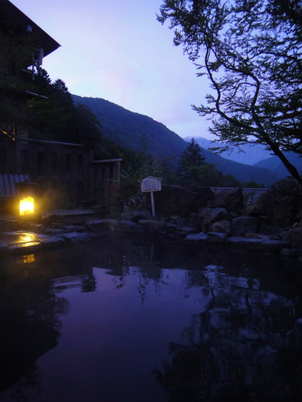 槍ヶ岳・穂高岳-常念岳・徳本峠2dayファストパッキング Day1 2011/09/27-28 _b0220886_953662.jpg