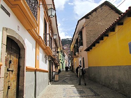 『ラ・パス』のスペイン統治時代の『ハエン通り』(Calle Jaen, Bolivia)_b0051109_411664.jpg