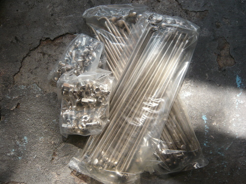 a0193460_1246891.jpg