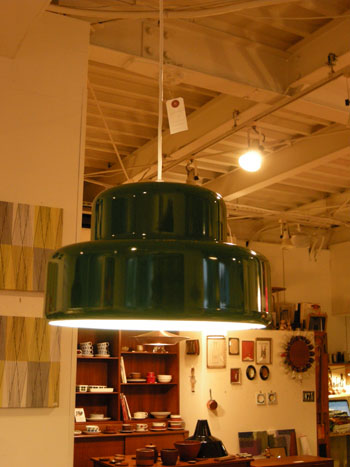 Pendant Lamp (DENMARK) & お知らせ_c0139773_1822172.jpg