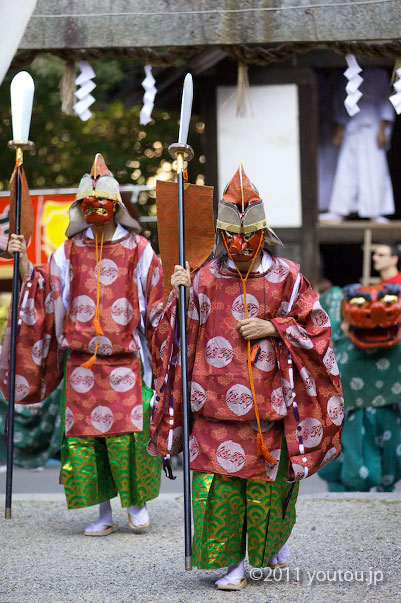 往馬大社祭礼における比較としての芸能_e0245846_23401055.jpg