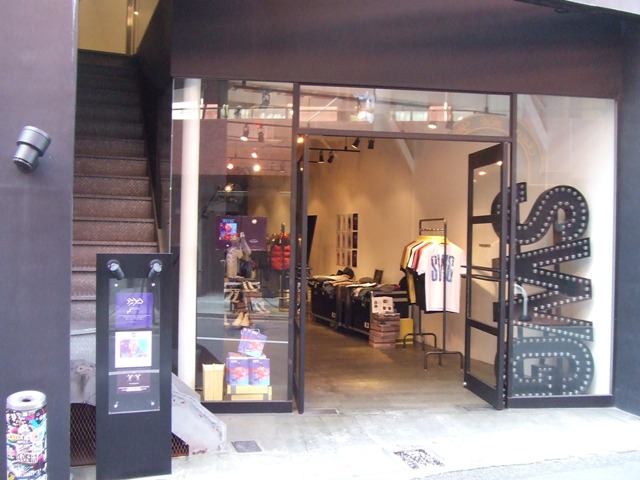 Minami-Horie, now a center of fashion in Osaka_e0046748_23332921.jpg