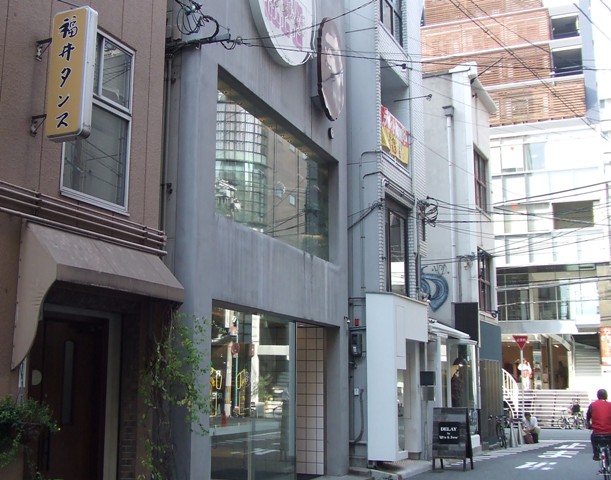 Minami-Horie, now a center of fashion in Osaka_e0046748_2333598.jpg