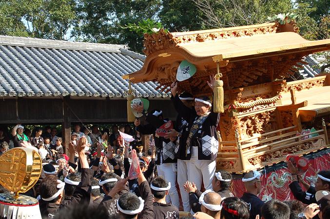 地元の祭り・波太神社　①（デジカメ写真編）_c0046587_2193938.jpg