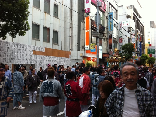 太子堂八幡神社例大祭へパンダなう_b0096957_2104851.jpg