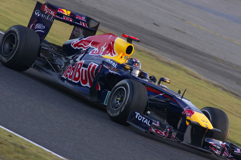 2011 F1 WORLD CHAMPION  _a0041064_19314878.jpg