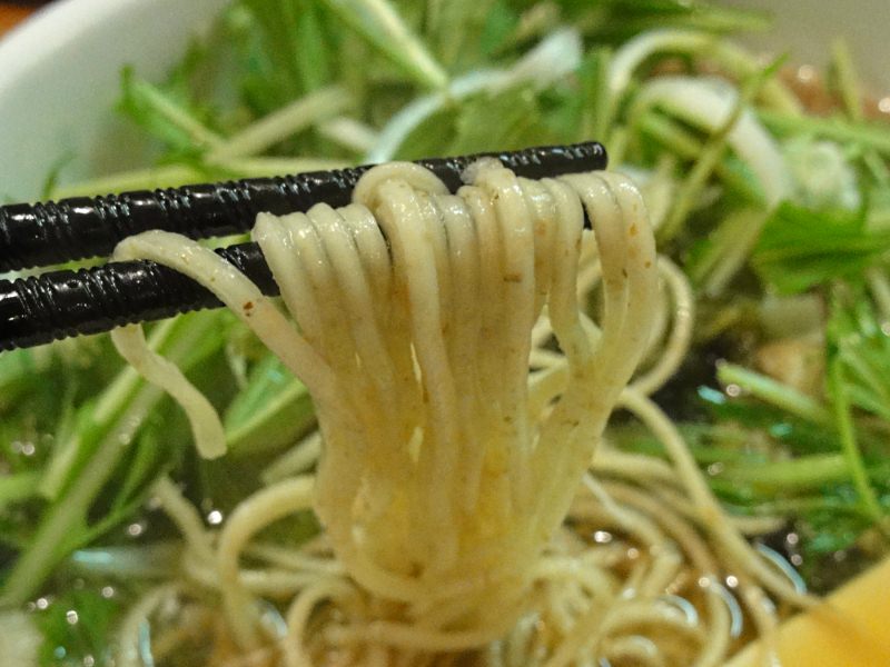 蕎麦のようで蕎麦じゃない〔松阪牛麺 大龍軒／麺料理／吹田市津雲台〕_f0195971_20255087.jpg