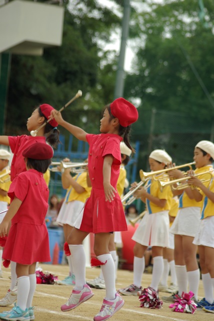 小学校の運動会_e0139376_22123840.jpg