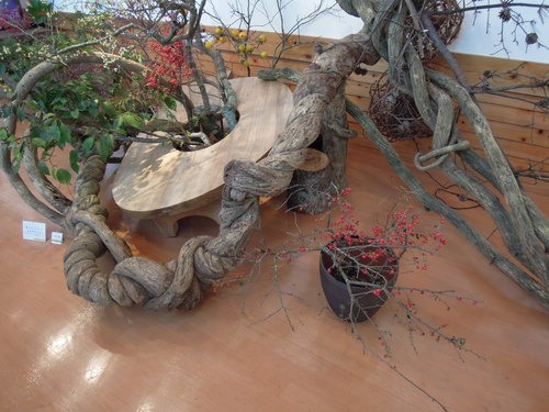 いけばな那能津会さんの華展へ。_d0195183_7541361.jpg