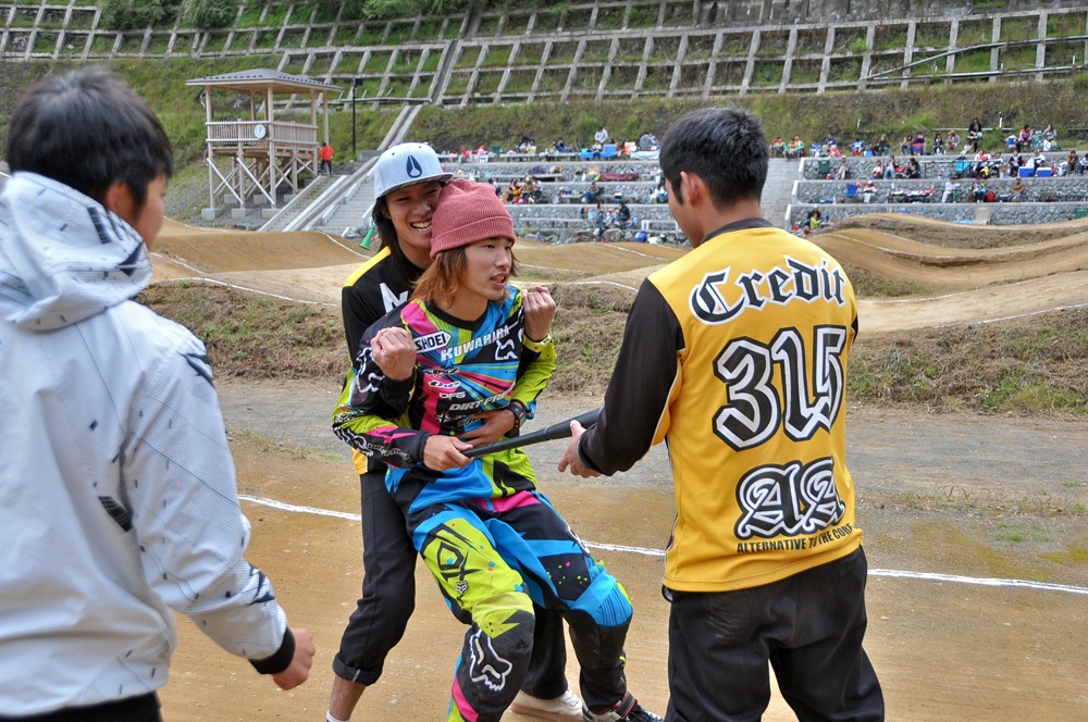 b0065730_1840557.jpg