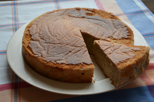 gâteau chiffon à la farine du riz - 米粉のシフォンケーキ_a0231632_18471186.jpg