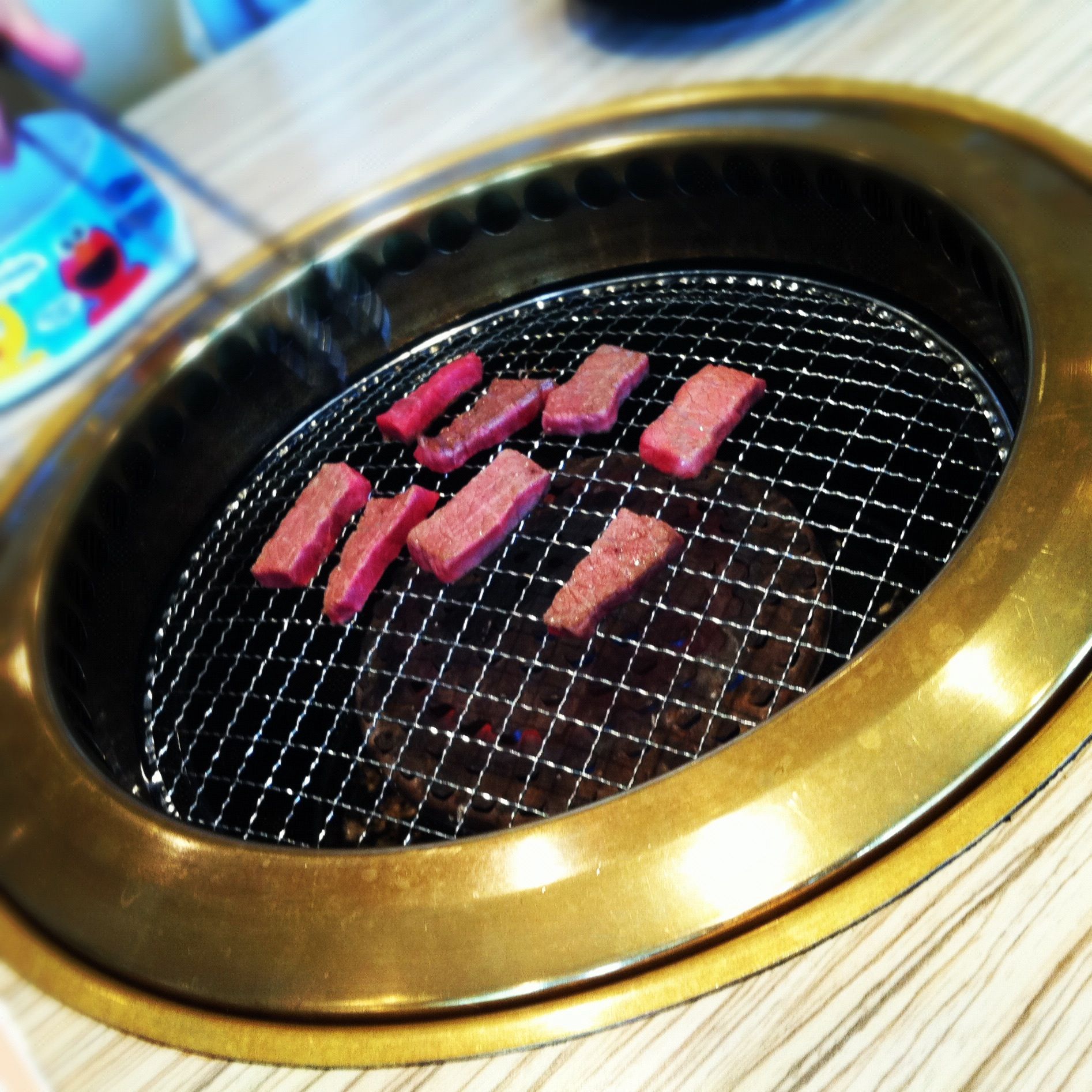 焼き肉犬_d0215369_1243374.jpg