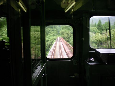真夏の列島横断旅4 (只見線〔後半〕)_b0005281_21264436.jpg