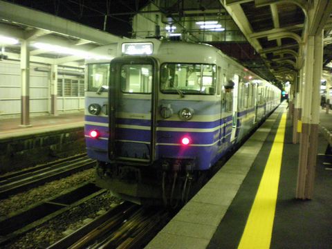 真夏の列島横断旅4 (只見線〔後半〕)_b0005281_21323778.jpg