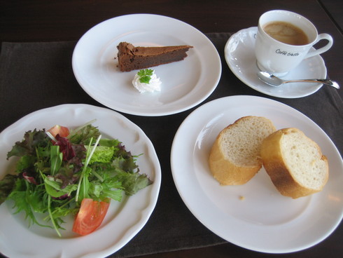 お待たせしました~。本日より!_e0207360_1143313.jpg