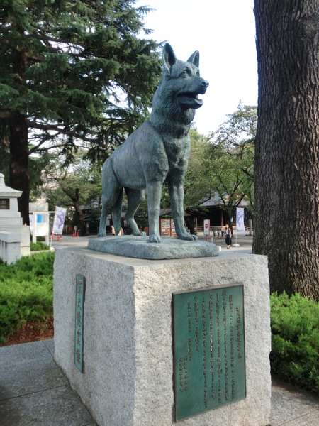 軍犬慰霊像_b0190666_1431737.jpg