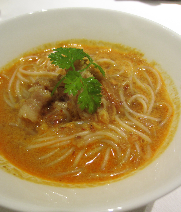 Chi-Fu & ビーフン東 in西天満_b0118001_214592.jpg