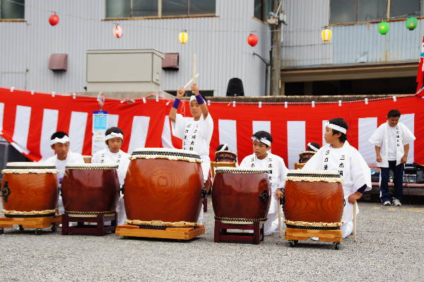 平成２３年度 三木神社秋大祭が行われました。　三木浦太鼓編_a0196709_8152336.jpg