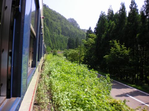 真夏の列島横断旅６　（磐越西線／ほか）_b0005281_2059620.jpg