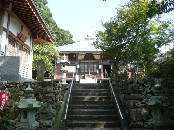 無動寺　重要文化財の彫刻を中心として　on　2011-10-12_b0118987_13425192.jpg