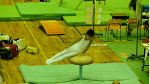 長崎県小学校体操競技会報告_d0135997_8575716.jpg
