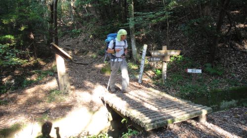 f0036700_1482213.jpg