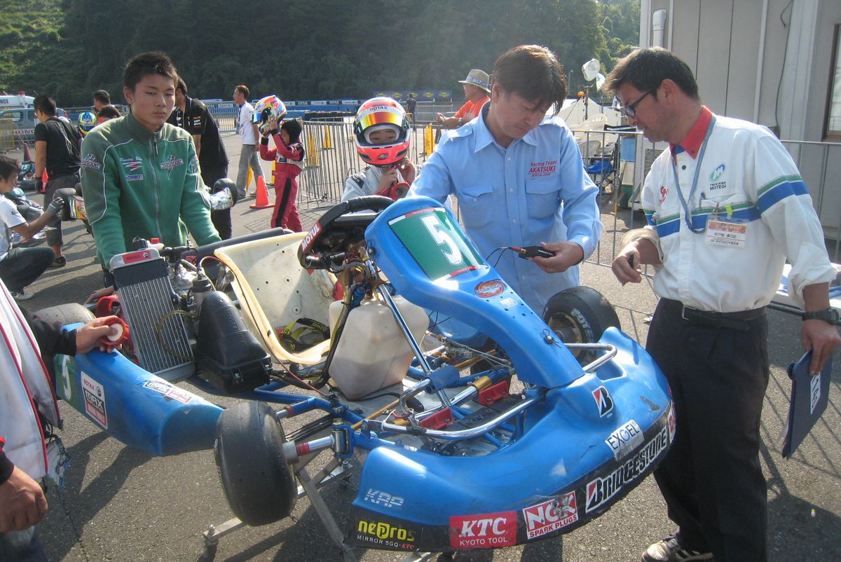 【個人日記】Rotax Max Challenge 視察行ってきました！_c0224820_926113.jpg