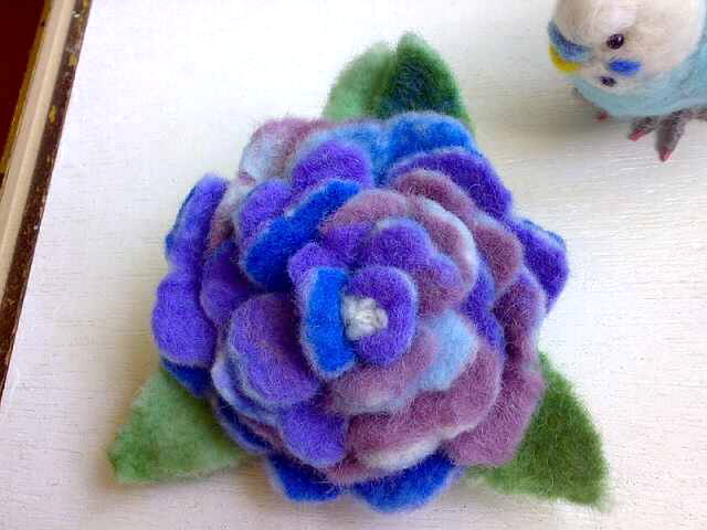 羊毛フェルトのお花 花束コサージュ ブーケ アトリエteyney 羊毛フェルト教室