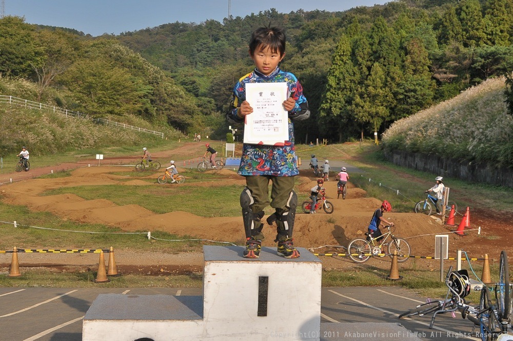 １０月１０日CSC BMX愛好会/チャッキーカップVOL4：チャッキーカップ第４戦予選第３ヒート~決勝_b0065730_20351188.jpg