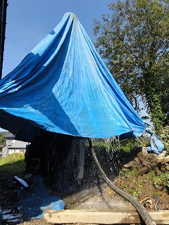 今 お昼に掘りあがった井戸_a0084753_13343928.jpg