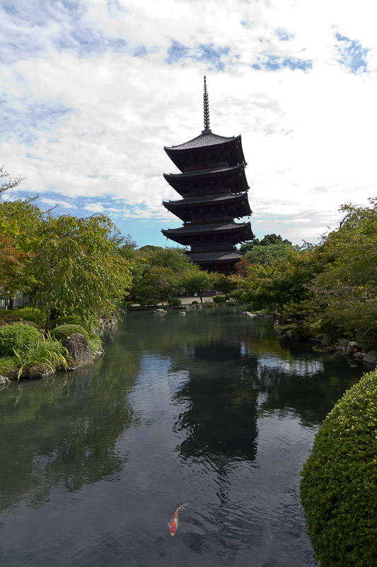 東寺_f0224083_024396.jpg