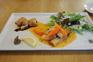 季の雲ゲストハウス toki no kumo 【滋賀のランチ】_c0093196_1056238.gif