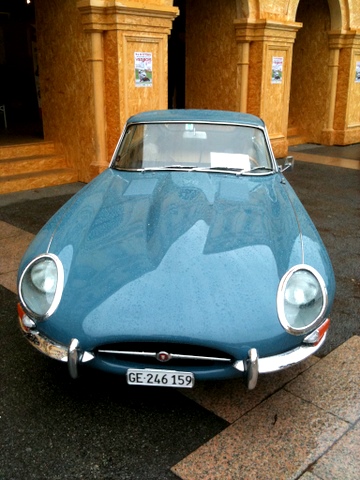 Prestigious Cars in Carouge _c0201334_6324229.jpg