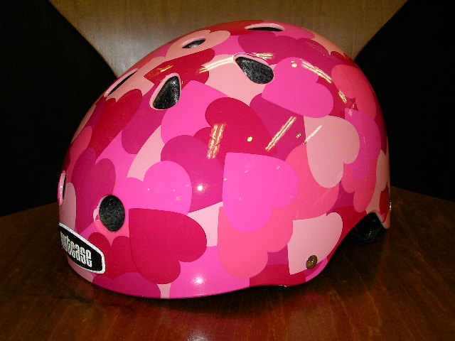 TETE&nutcaseヘルメット入荷!_b0189682_11403399.jpg