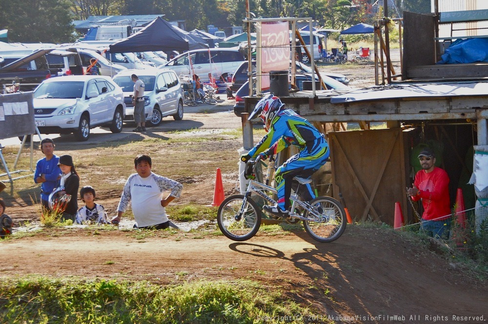 JOSF１０月緑山定期戦VOL3：BMXマスターズ決勝　動画あり_b0065730_223696.jpg