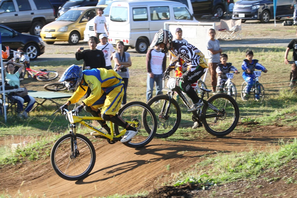 2011 JOSF 10月 緑山定期戦 vol.03 MTBエリート決勝_b0136231_211059.jpg