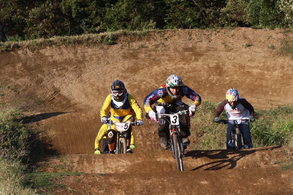 2011 JOSF 10月 緑山定期戦 vol.04 MTBエキスパート決勝_b0136231_2111183.jpg
