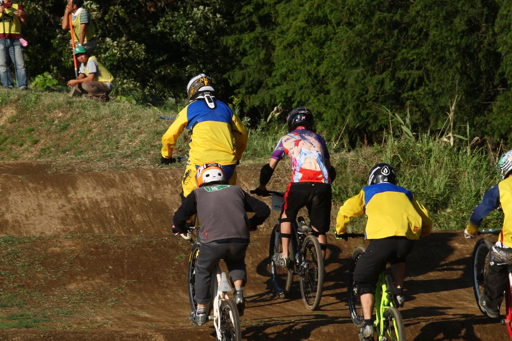 2011 JOSF 10月 緑山定期戦 vol.04 MTBエキスパート決勝_b0136231_2111397.jpg