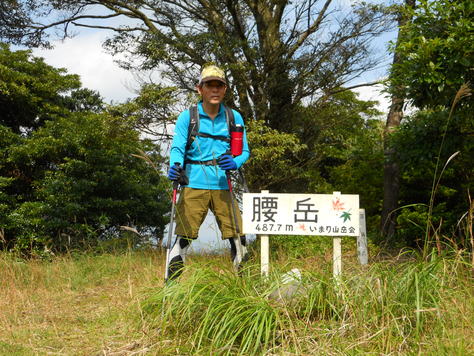 黒髪山系完全往復縦走!! 英山～前黒髪～黒髪山～青螺山～牧Ⅱ峰～牧ノ山～腰岳往復_a0206345_1851255.jpg