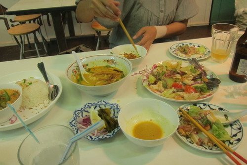 the best Thai restaurant._c0153966_1749177.jpg