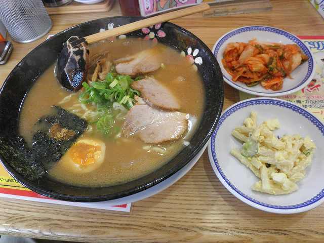 ふくちあんラーメン 門真店_c0118393_954024.jpg