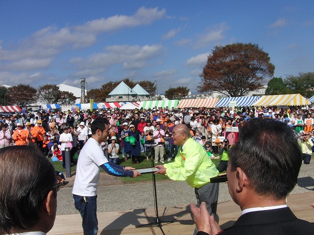 暑い中、多くの交流があった「第31回 市民福祉まつり」_f0141310_7224261.jpg