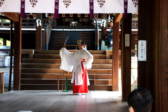 新日吉神宮(いまひえじんぐう)大祭 秋まつり6_e0048413_2127341.jpg