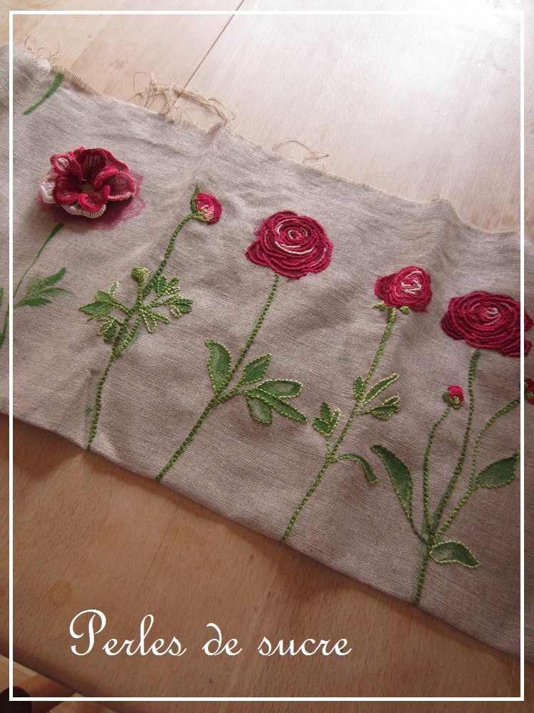 ラナンキュラスの刺繍_f0199750_20444267.jpg