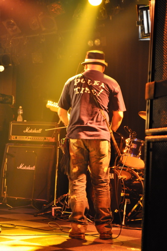 e0125762_11591.jpg