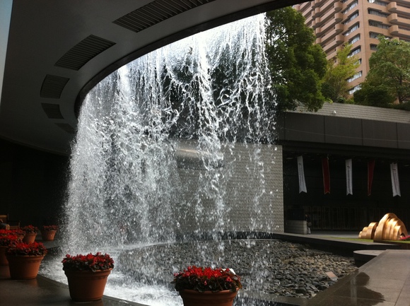 東日本大震災の申告期限延長告示12月15日まで、そしてアークヒルズランチ_d0054704_054597.jpg