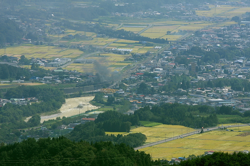 黄金色の頃 - 2011年初秋・上越重連 -_b0190710_2354727.jpg
